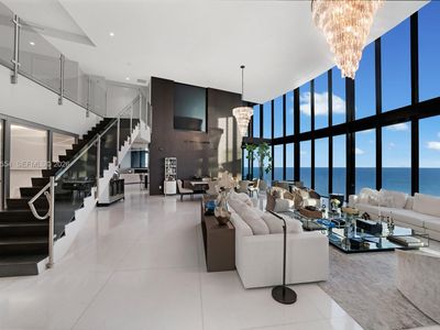 18555 Collins Ave APT 5201