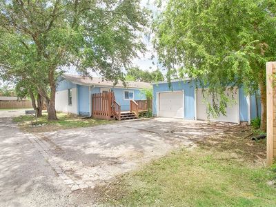 302 Wray Ln