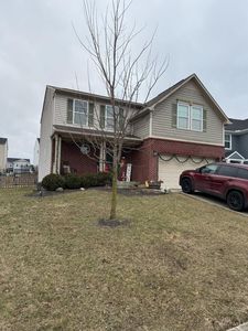 5865 Hayden Dr
