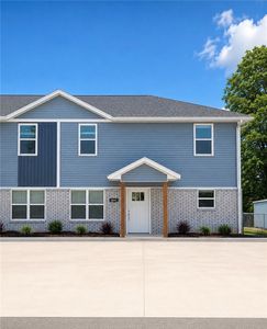 264 Lavona Ln #C