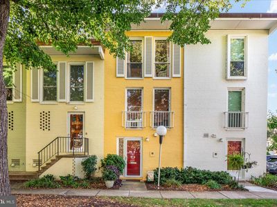 803 Delaware Ave SW #234