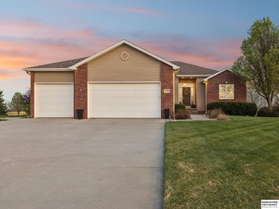 4733 W High Ridge Rd