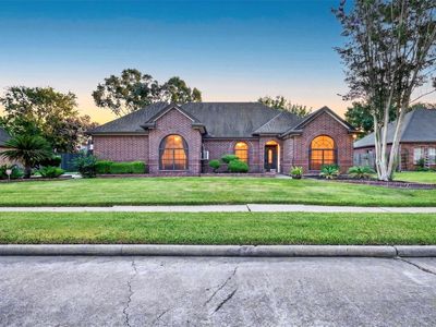 18610 Autumn Hills Dr