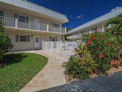 900 Jasmine Lane #101a