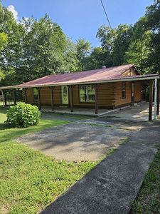 527 Herndon Cemetery Rd