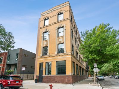 544 N Paulina St #1