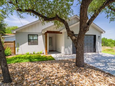 Property at 638 Oak Lane, Cottonwood Shores, TX