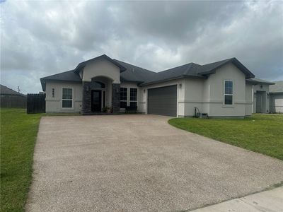 9521 Royal Oak Dr
