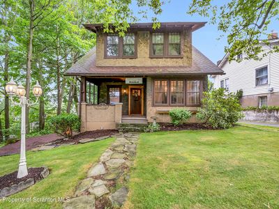 113 Claremont Ave