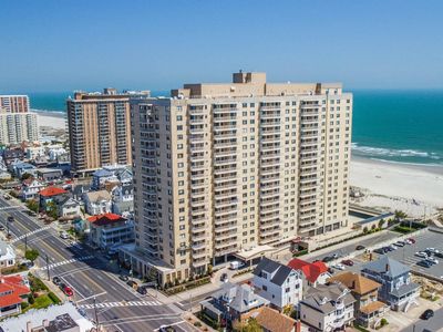 5000 Boardwalk APT 303