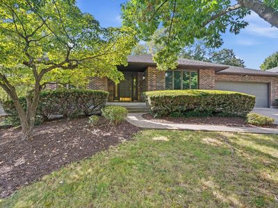 1209 Hulen Dr