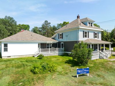 8 Country Club Road