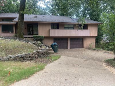 3 Catina Ct