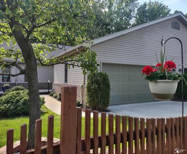 Property at 19040 Otto Ct, New Boston, MI