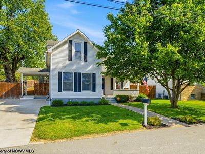 244 Ross St