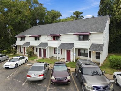 209 Cedar St. #C4