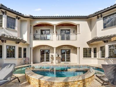 2340 NE 47th Street