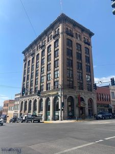 8 W Park St Unit 405