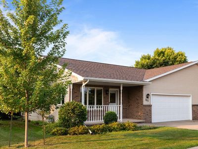 303 Parkview Ln