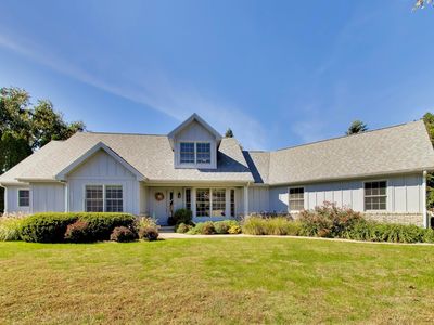 3 Muirfield Dr