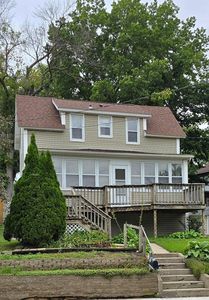 615 Albert Lea St