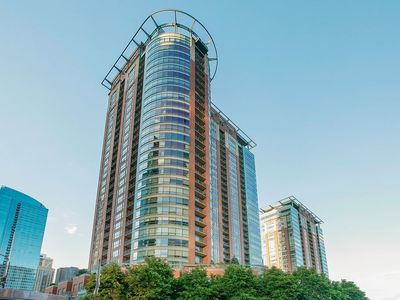 415 E North Water St #3205