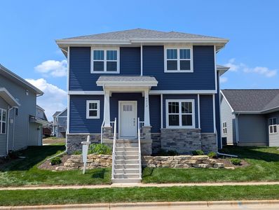 4812 Romaine Rd