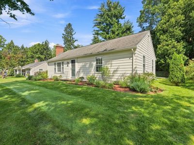 52 Blue Hills Rd