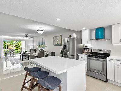 5651 Rattlesnake Hammock Rd #C-103