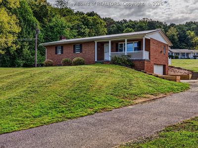 9484 Sandhill Rd