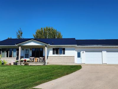 206 Hancock Dr