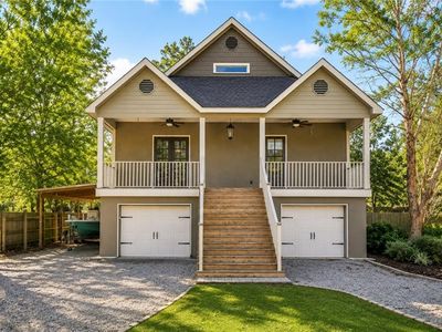 18100 Cusachs Dr