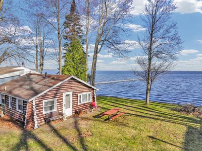 4048 W Houghton Lake Dr