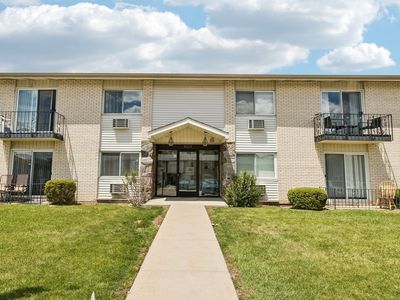 8924 Kenneth Dr #101A