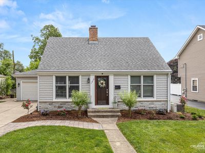 Property at 1414 S 4th St, Saint Charles, IL
