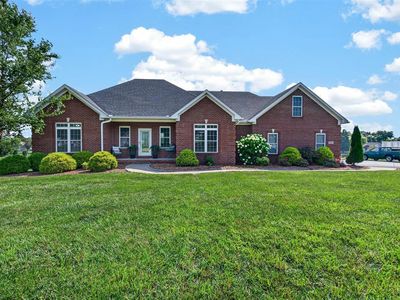 822 Hunters Run Ave