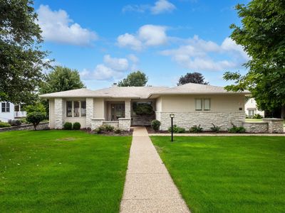 5349 Griffin Ln