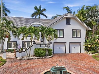 1205 Caloosa DR