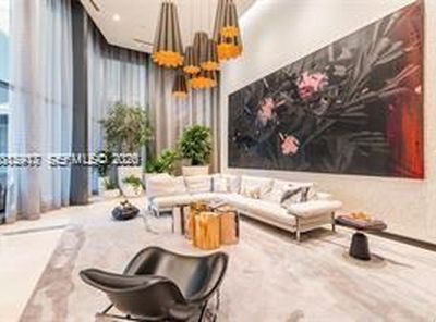 45 SW 9th St APT 1701