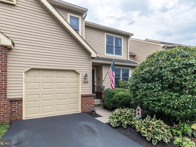 Property at 203 Pine Crest Ln, Lansdale, PA