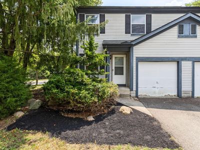 3697 Heatherglen Dr