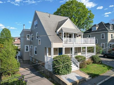 12 Barnes Rd #2