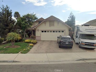 1406 Bluebird St