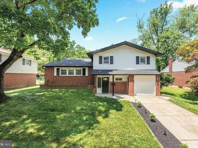 2115 Westminster Dr