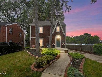 3433 Aldringham Rd