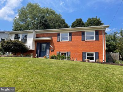 2407 Hayden Dr
