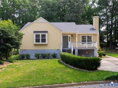 4957 Newross Ct