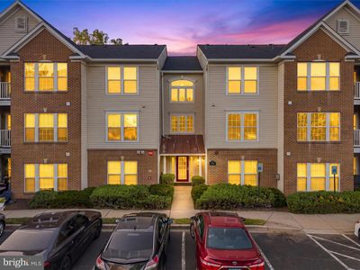 500 Leahy Ct #1L