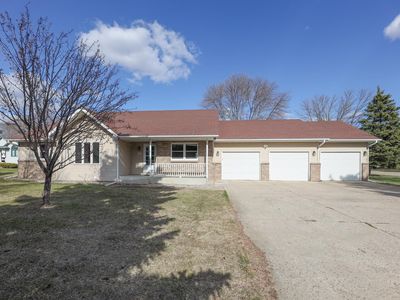 1501 Armstrong Cir NW