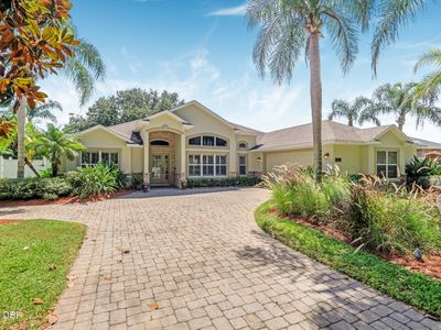4252 Hidden Lake Dr